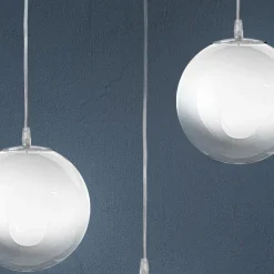 Lampadario su Barra Lineare Quattro Lumi in Vetro Bianco Made in Italy - Isotta