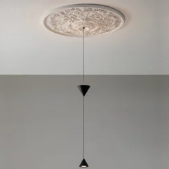 Lampada Sospesa di Design in Gesso bianco e Alluminio Nero 2 Coni - Tesera