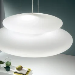 Lampada Sospesa in Vetro Bianco Soffiato e Metallo Cromato - Illumina
