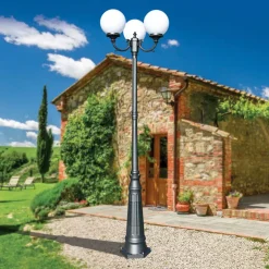 Lampione Alto 242 cm in Acrilico e Alluminio Antracite Made in Italy - Trovaantracite