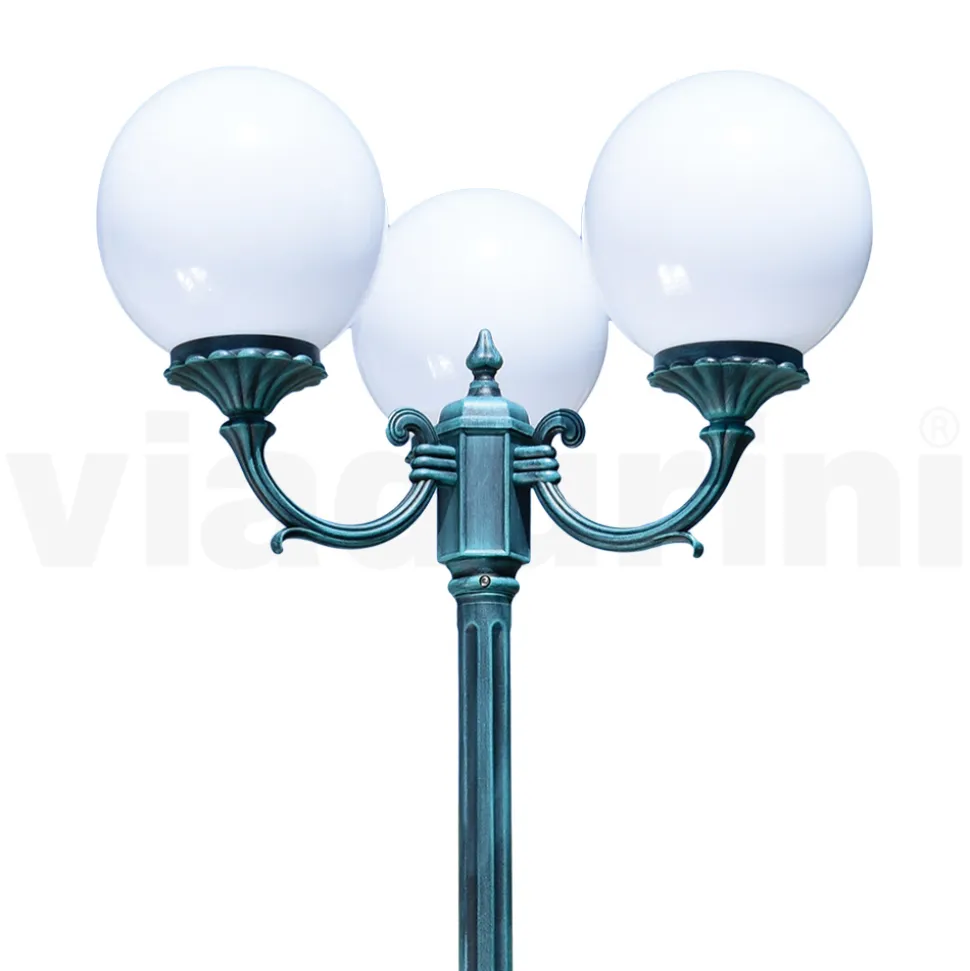 Lampione Alto 242 cm in Acrilico e Alluminio Nero Made in Italy - Trovanero
