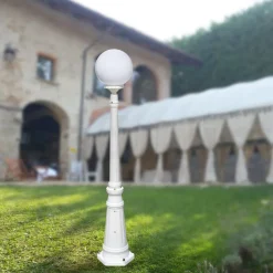 Lampione Alto 145 cm in Acrilico e Alluminio Bianco Made in Italy - Trovabianco