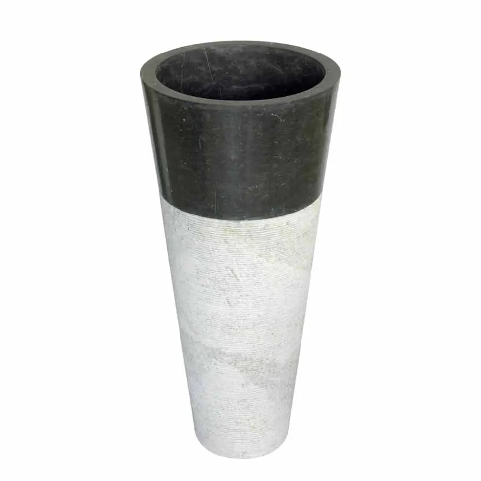 Lavabo a Colonna Conico in Pietra Naturale Nera Raja, design e funzionalità
