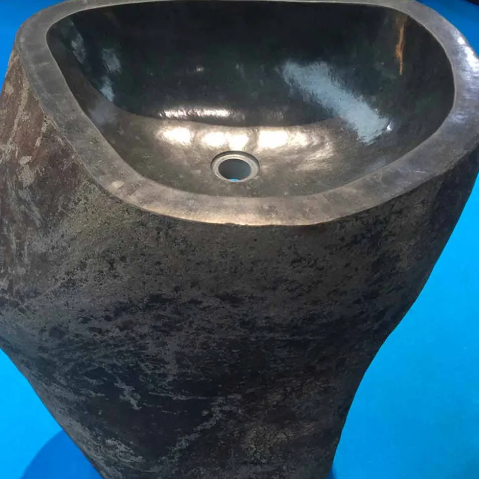 Lavabo bagno design a colonna in pietra naturale Mare, pezzo unico