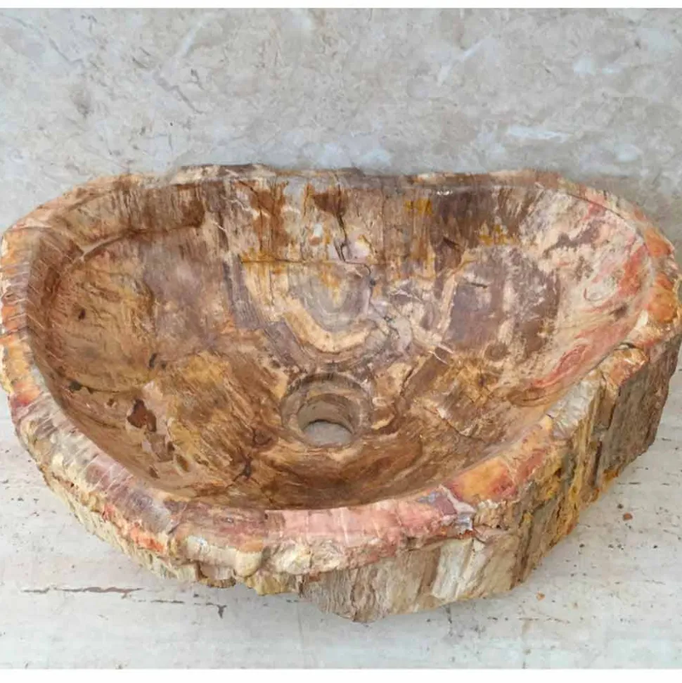 Lavabo bagno in legno fossile da appoggio Star, pezzo unico di design