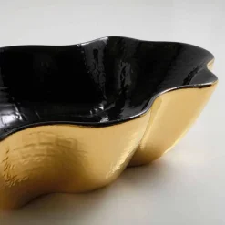 Lavabo da appoggio di design ceramica nero e oro made in Italy Cubo
