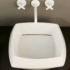 Lavabo da appoggio in ceramica bianca di design made in Italy Simon