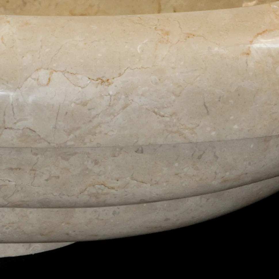 Lavabo in marmo da appoggio di design Tito, pezzo unico