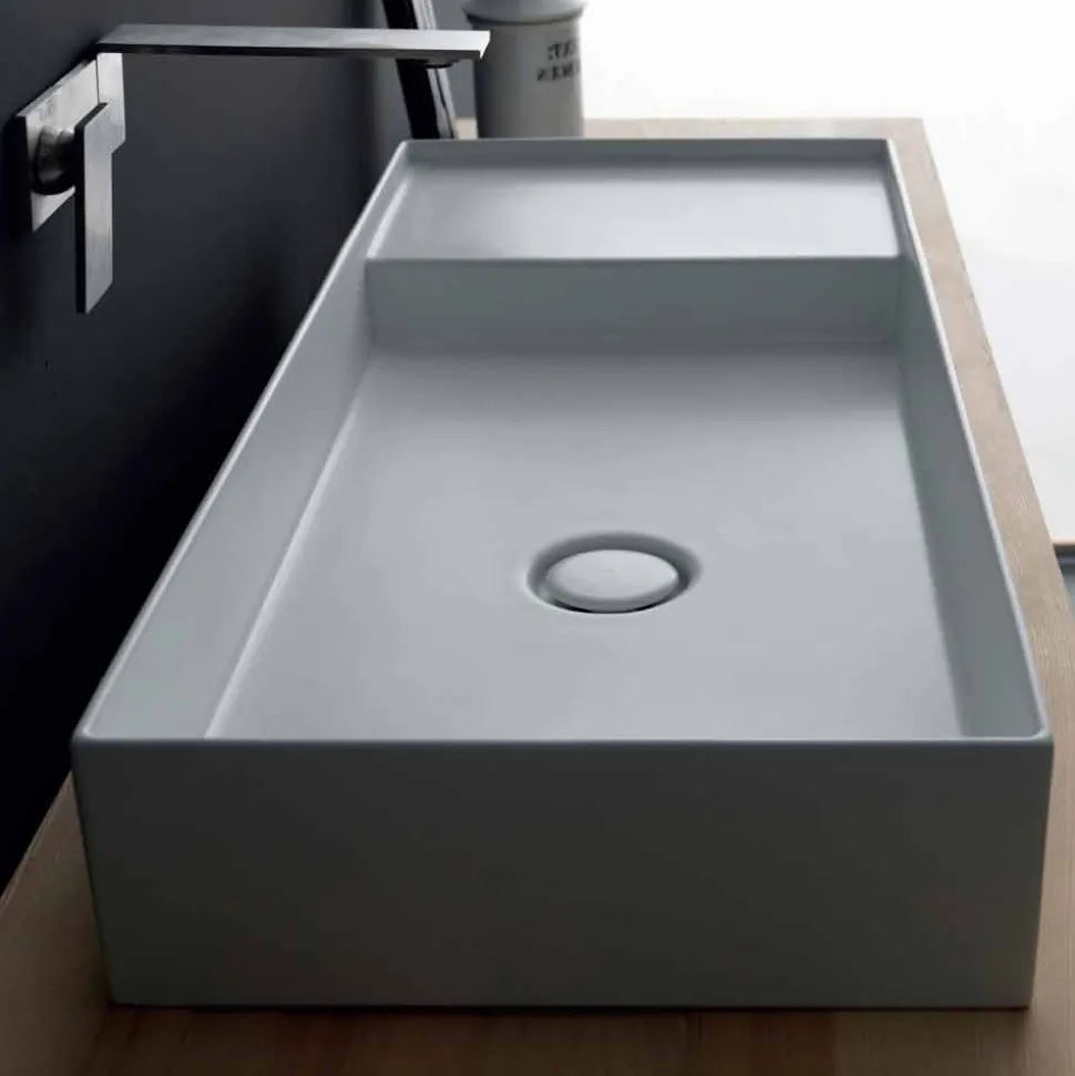 Lavabo rettangolare moderno in ceramica colorata made in Italy
