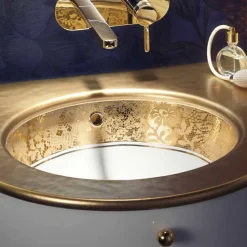 Lavabo sottopiano in fire clay e oro fatto a mano in Italia, Egeo