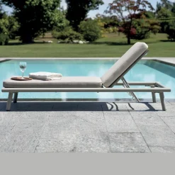 Lettino 196x75 cm da Esterno in Alluminio con Cuscino - Sundra
