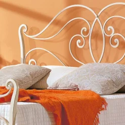Letto matrimoniale di design in ferro pieno Allie, made in Italy