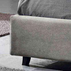 Letto matrimoniale imbottito con contenitore moderno 160x190/200 Reby