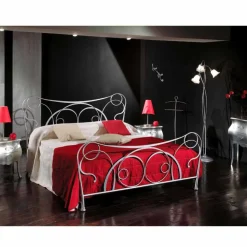 Letto matrimoniale in ferro artigianale con gambe coniche Zoe