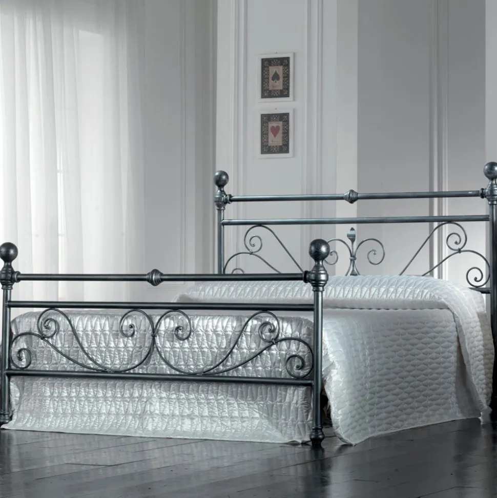 Letto Matrimoniale in Ferro Tubolare Nero Argentato Made in Italy - Geometria