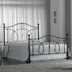 Letto Matrimoniale in Ferro Verde o Nero Realizzato in Italia - Poldo