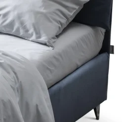 Letto Matrimoniale 160x190 con Cuscini che Avvolgono l'Intera Testata - Charme
