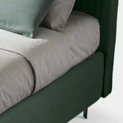 Letto Matrimoniale 160x190 con Trapuntatura a Fasce Strette Multi-Righe - Meduse