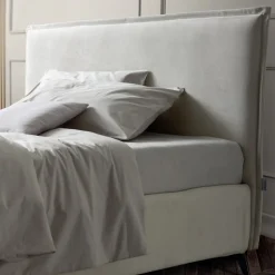 Letto Matrimoniale 160x190 in Tessuto con Piedi in Metallo Made in Italy - Sogni