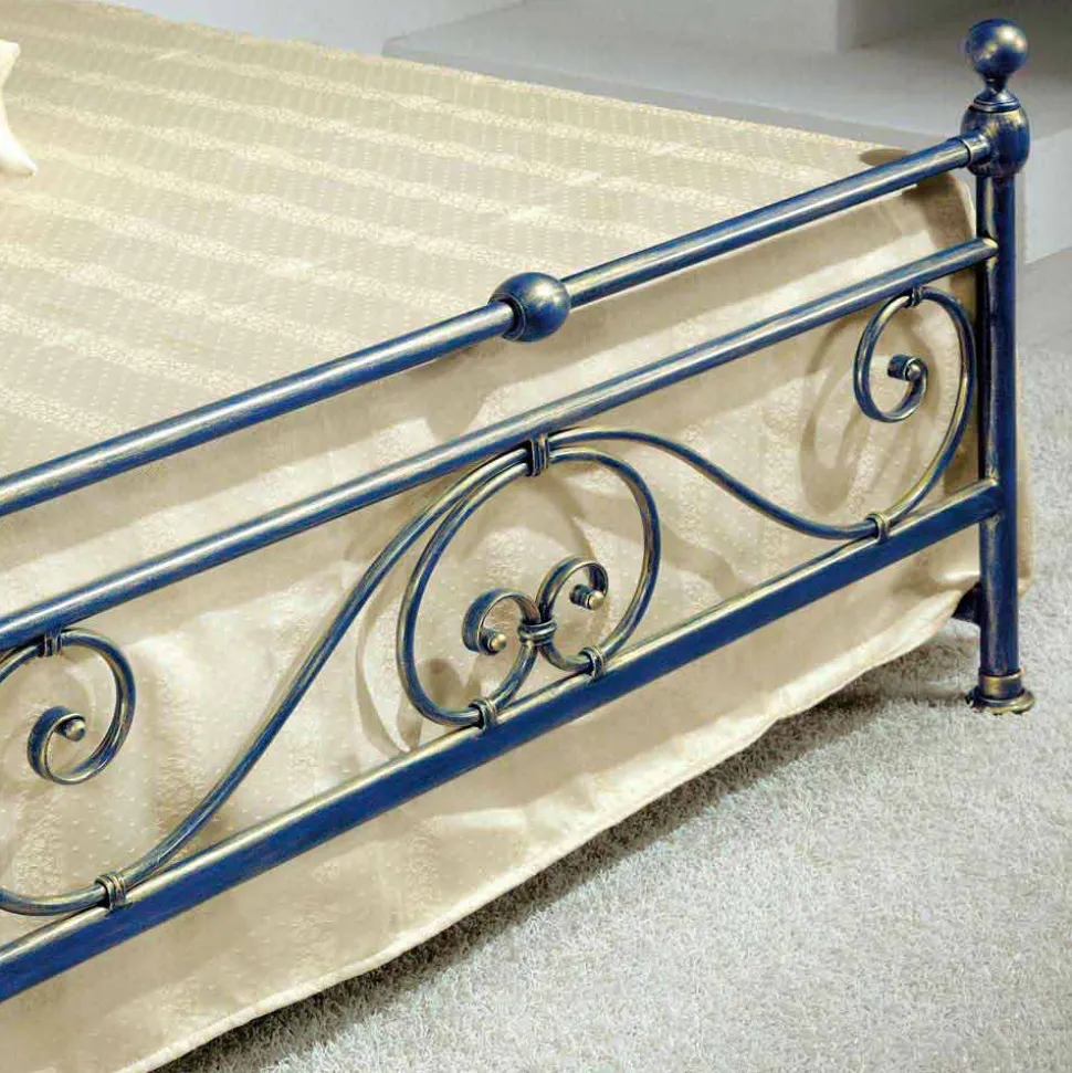 Letto una piazza e mezzo in ferro battuto schiacciato di design Gloria