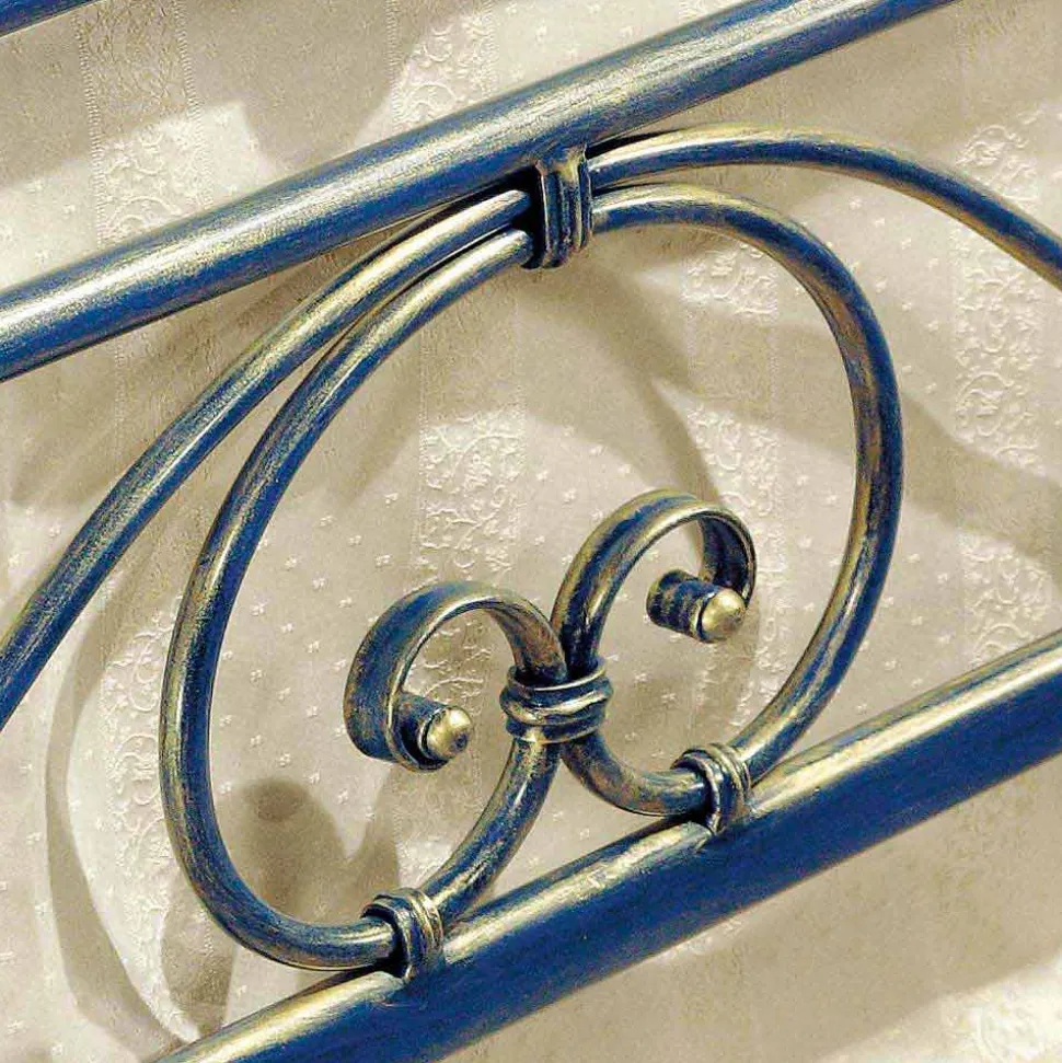 Letto una piazza e mezzo in ferro battuto schiacciato di design Gloria