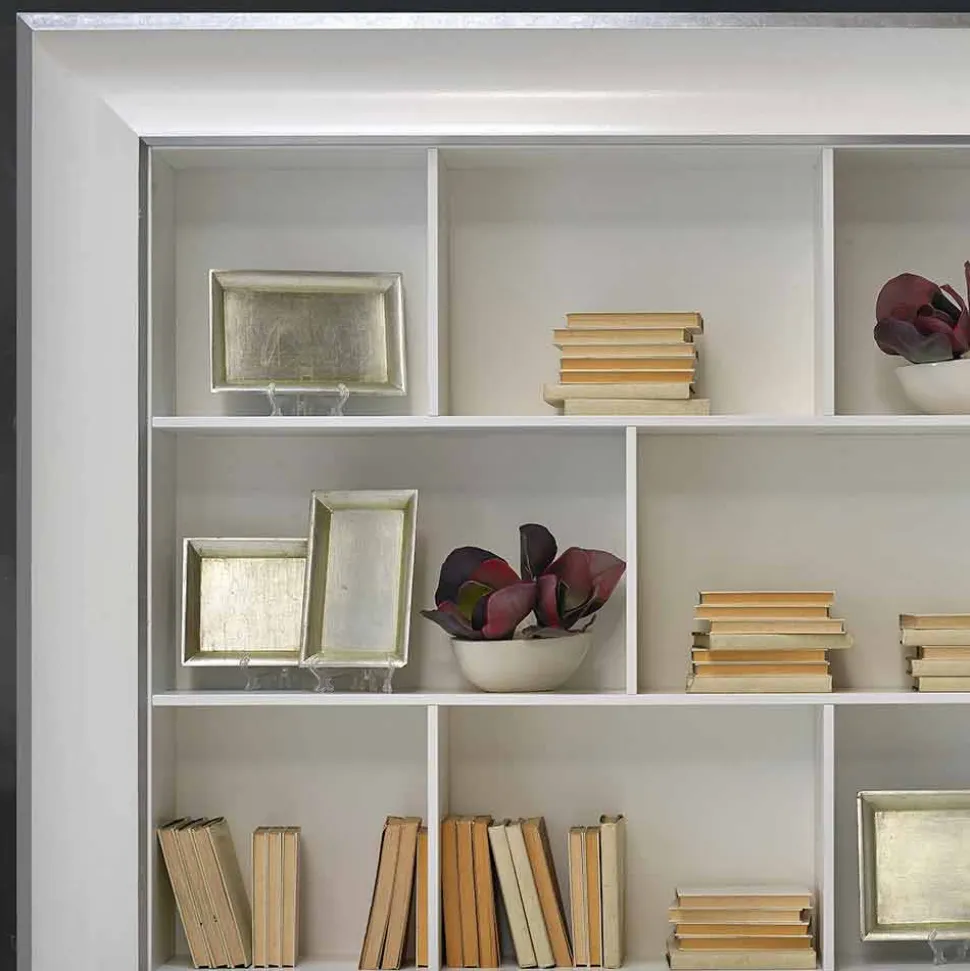 Libreria a muro con scomparti in legno Tommaso, fatta a mano in Italia