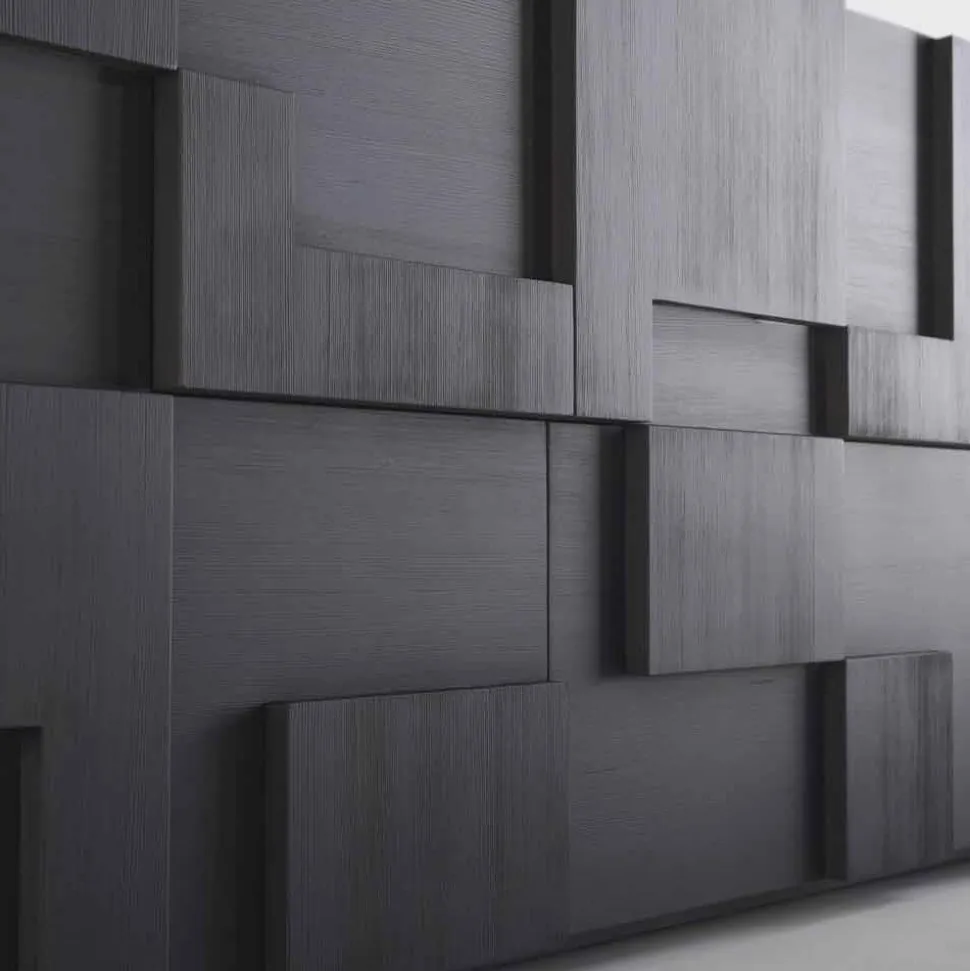 Madia di design in legno di larice spazzolato termotrattato Azalea
