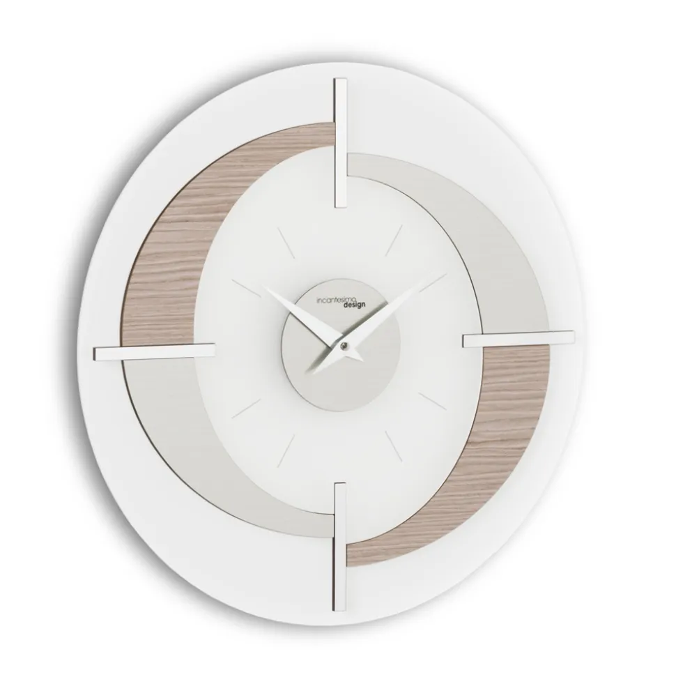 Orologio da parete moderno di design in diverse finiture Giove, fatto in Italia