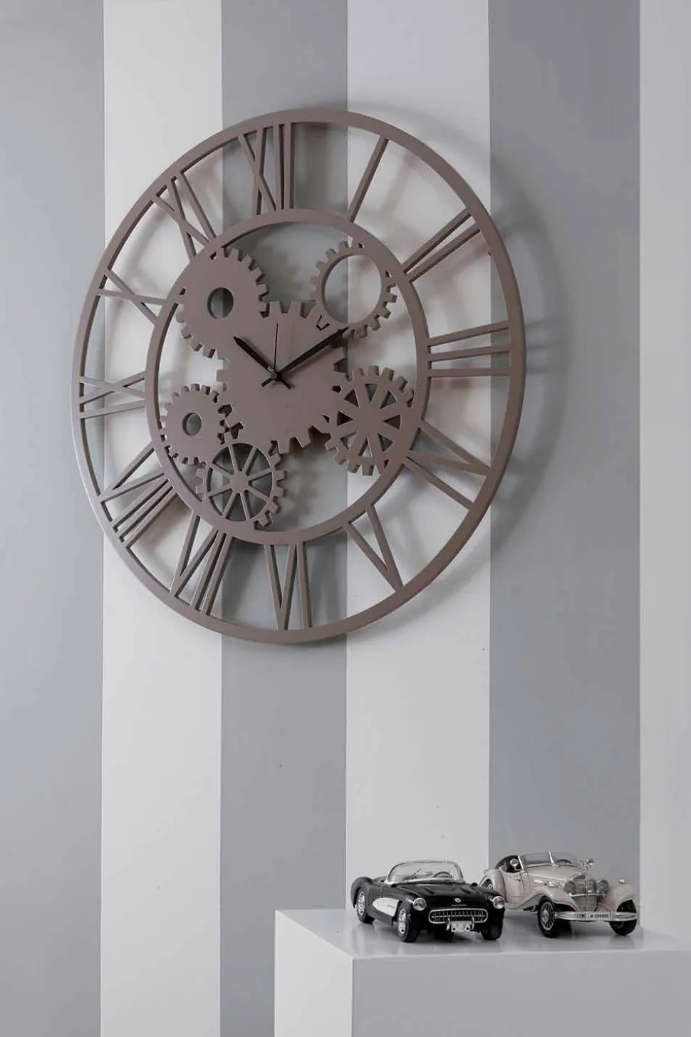 Orologio in Legno a Parete Grande e Rotondo di Design Shabby Colorato - Meccanio