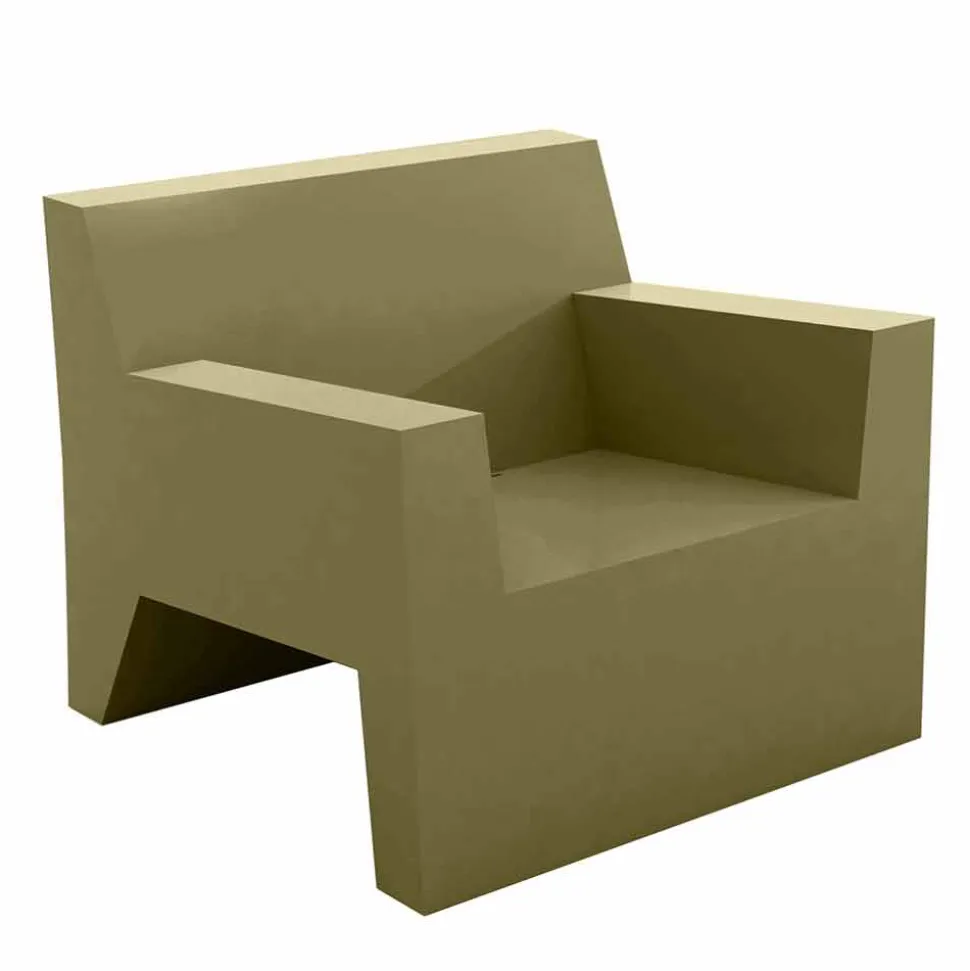 Poltrona da esterno di design Jut by Vondom, in resina di polietilene