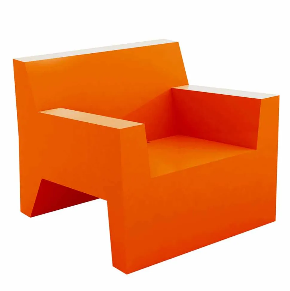 Poltrona da esterno di design Jut by Vondom, in resina di polietilene
