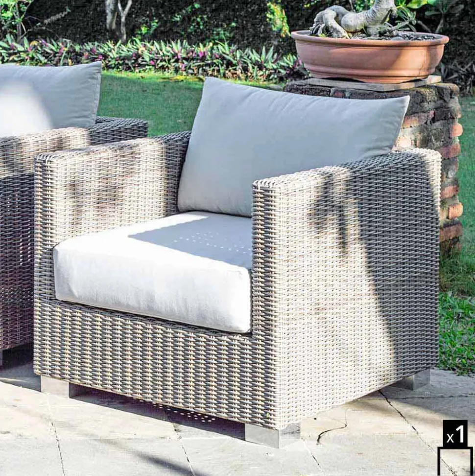 Poltrona da giardino di design intrecciata a mano Elsa