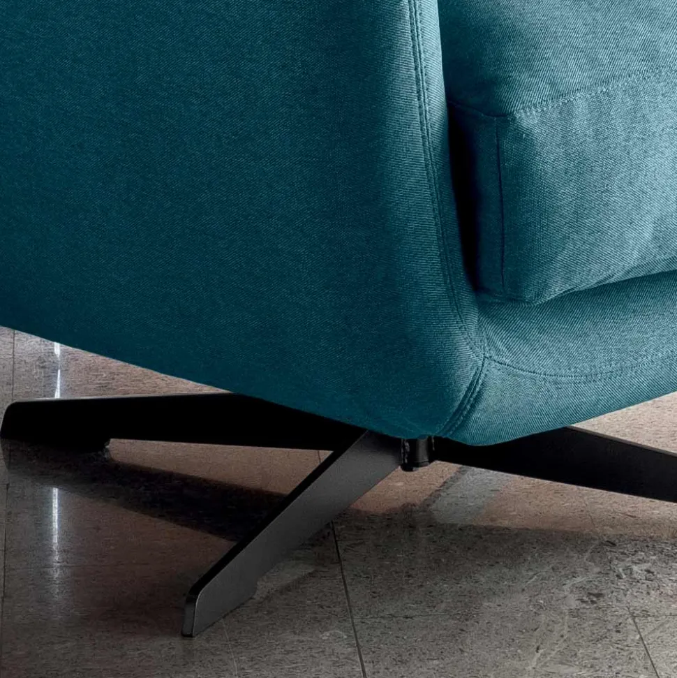 Poltrona da Salotto con Base a Scelta Girevole o Fissa Made in Italy - Ironico