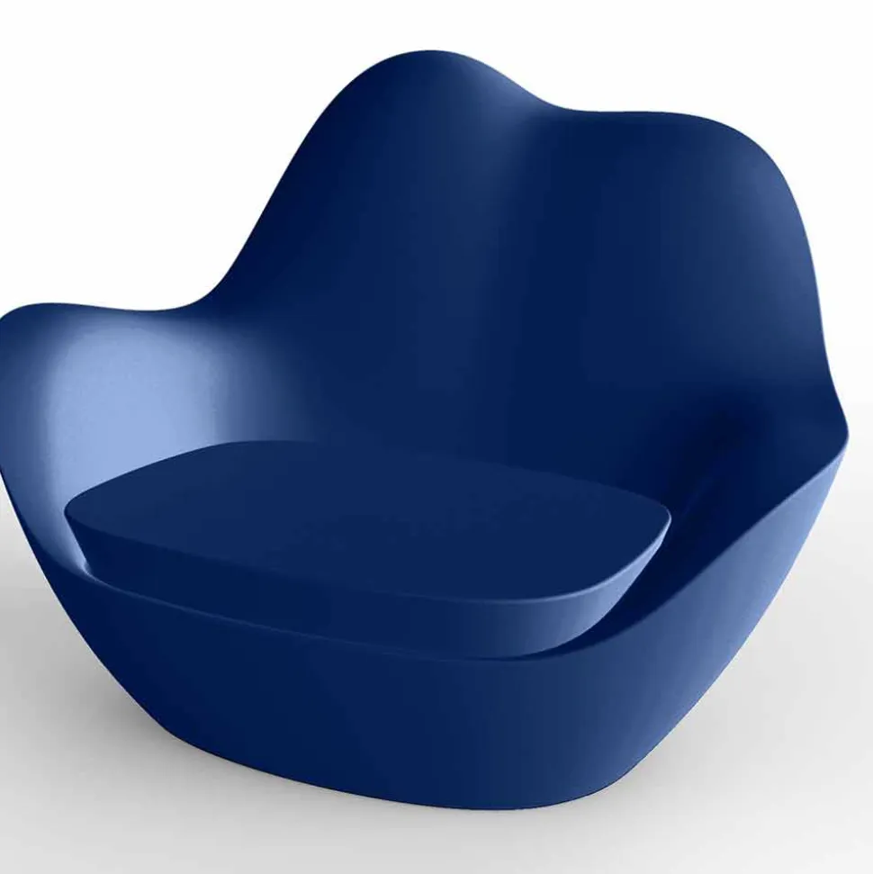 Poltrona in polietilene per esterno Sabinas by Vondom, design moderno