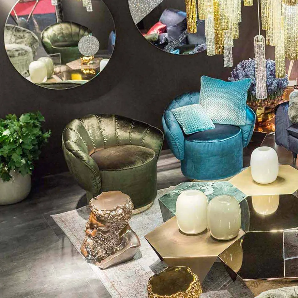 Poltrona moderna di design rivestita in tessuto Belle