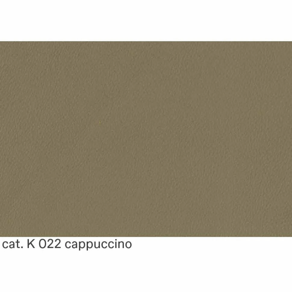 Poltrona Salotto Rivestita in Pelle con Piedini in Legno Made in Italy - Pegolo