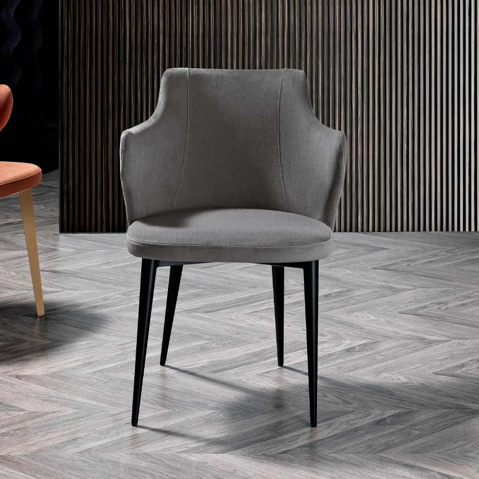 Poltroncina da Soggiorno Elegante Tessuto Colorato e Metallo Nero - Duchessa