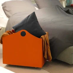 Portalegna in cuoio rigenerato con ruote WoodBag made in Italy