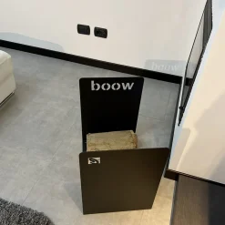 Portalegna Moderno in Acciaio Nero Design Minimale con Incisione - Altano
