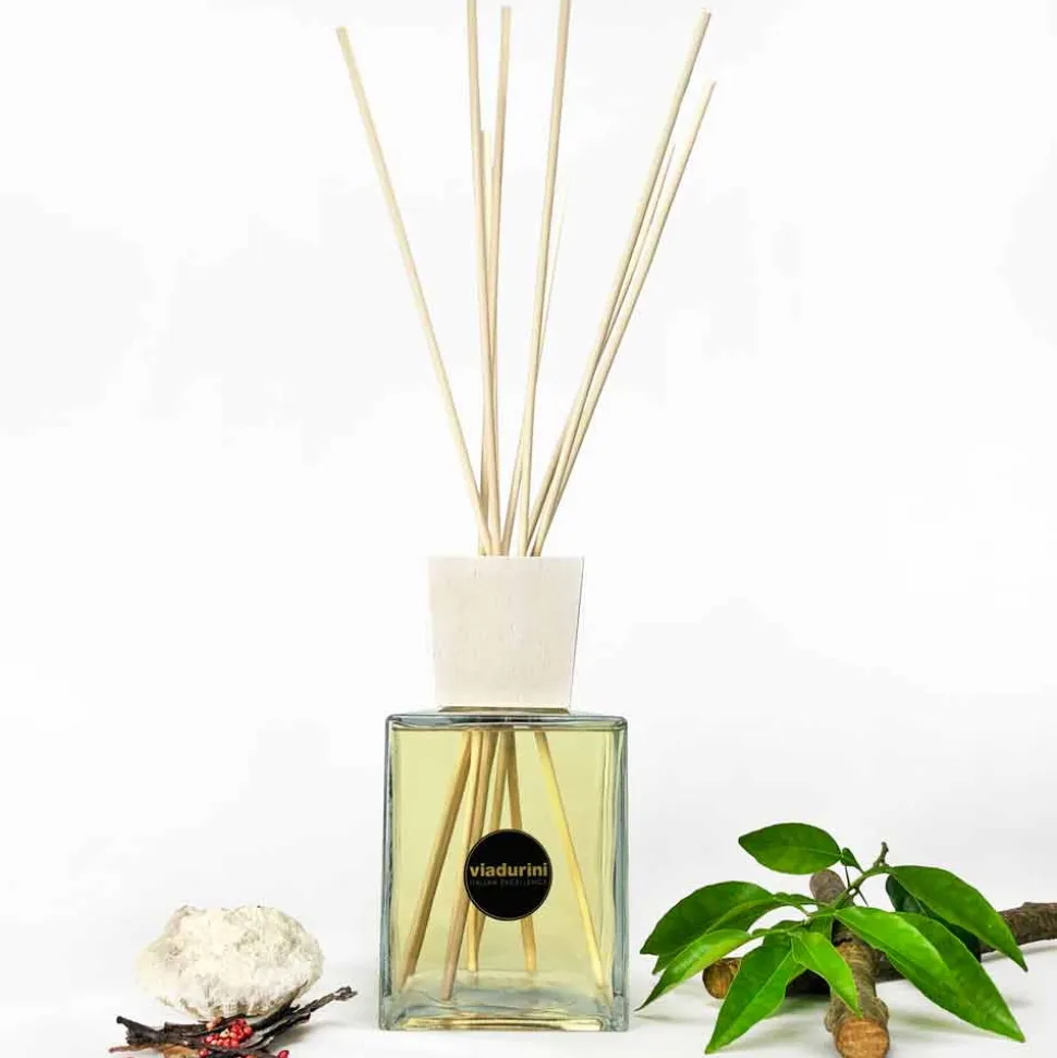 Profumatore Ambiente Fragranza Ambrata 2,5 Lt con Bastoncini - Sassidimatera