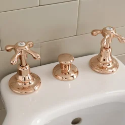 Rubinetteria Bidet 3 Fori, Erogazione Interna, in Ottone Vintage – Klarisa