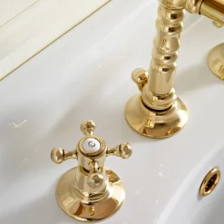 Rubinetteria Lavabo di Design Vintage a 3 Fori in Ottone Made in Italy – Ursula