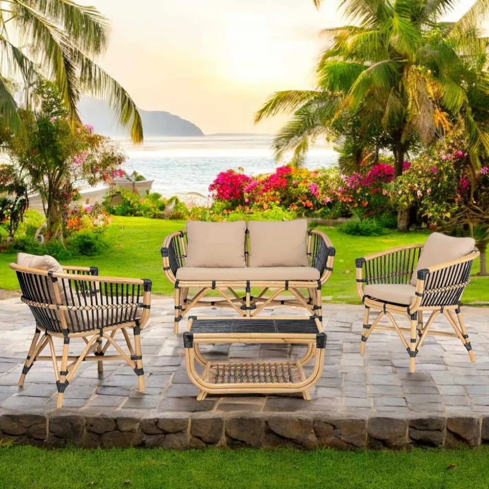 Salotto da Giardino in Rattan Naturale con Cuscini Inclusi – Catelyn