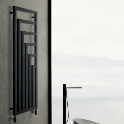 Scaldasalviette Idraulico in Acciaio dal Design Moderno Made in Italy - Potentia