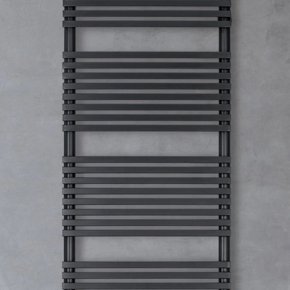 Scaldasalviette Misto in Acciaio Finitura Jet Black Made in Italy - Brownies