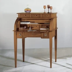 Scrivania con 6 Cassetti Esterni, 3 Cassetti Interni e 1 Vano Made in Italy - Marte