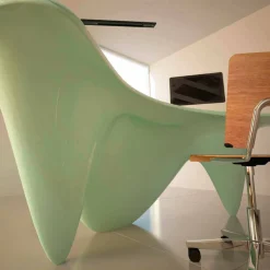 Scrivania per ufficio moderna fatta a mano in Italia Sinuous