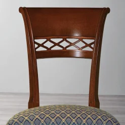 Sedia Classica in Legno di Faggio Schienale Decorato e Tessuto - Milissa
