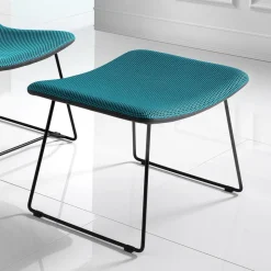 Sedia con Poggiapiedi in Tessuto Vulcano e Gambe in Metallo Made in Italy - Amane