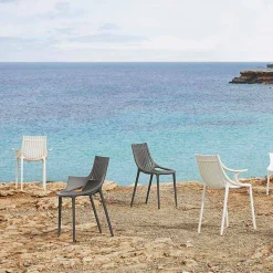 Sedia da Giardino in Plastica Colorata Impilabile 4 Pezzi - Ibiza by Vondom